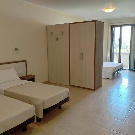 B&B Hotel Helios Уджано-ла-К'єза Екстер'єр фото