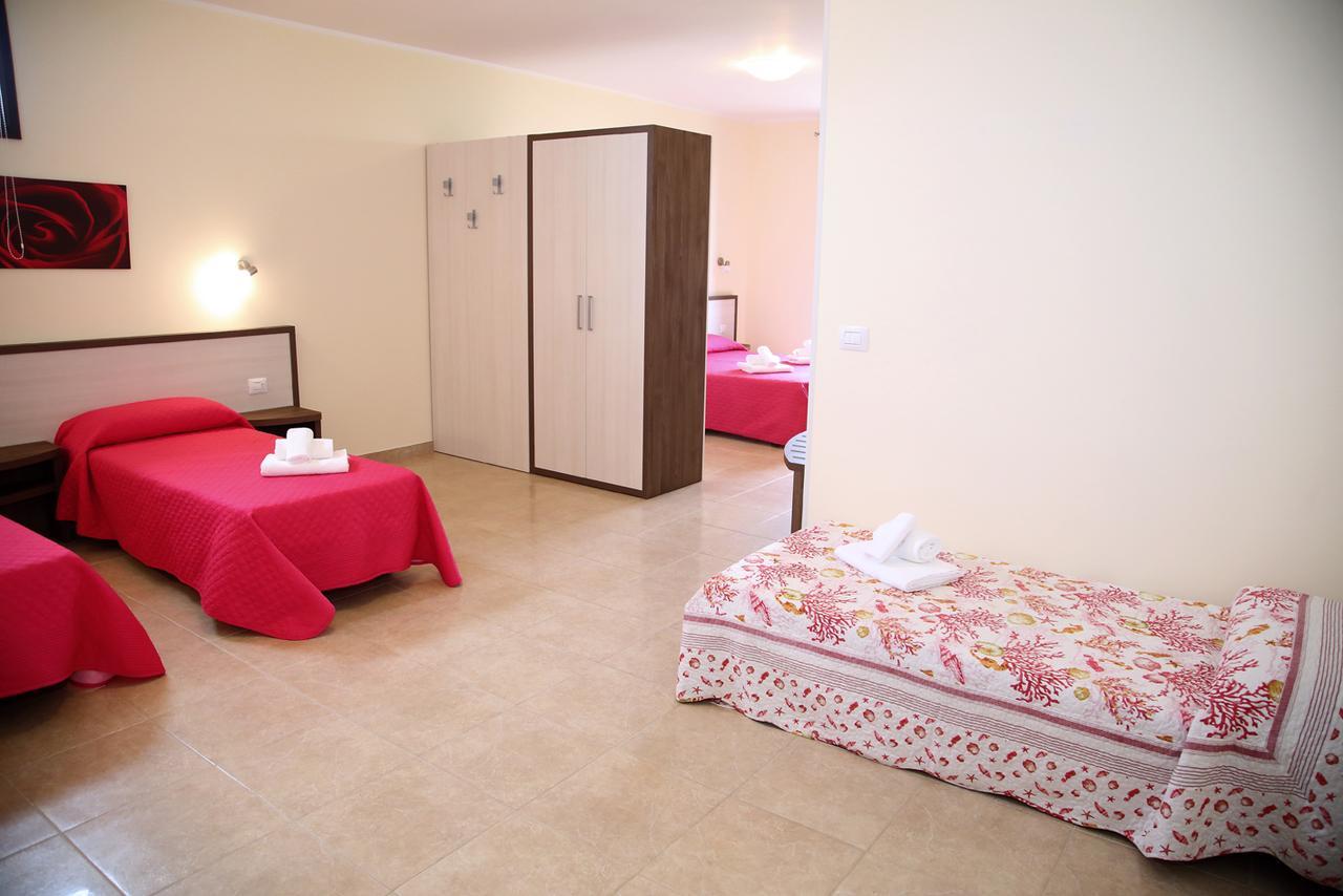 B&B Hotel Helios Уджано-ла-К'єза Екстер'єр фото